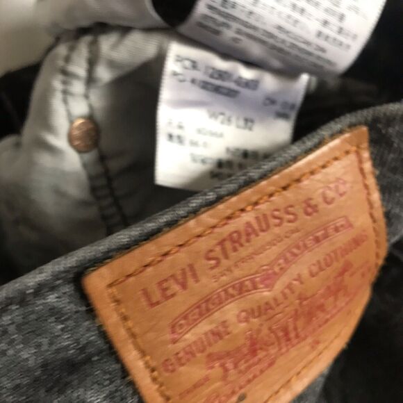 Levi's Premium 501 Womens Jeans Sz 24 Black Big E Reproduction HR Raw Cutoff - Picture 4 of 12